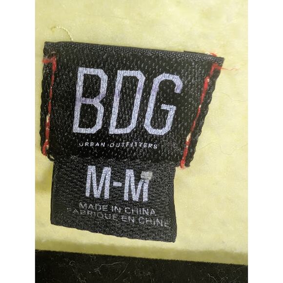 BDG Urban Outfitters Fleece polo style sweatshirt Yellow pink blue size Medium - Picture 10 of 10